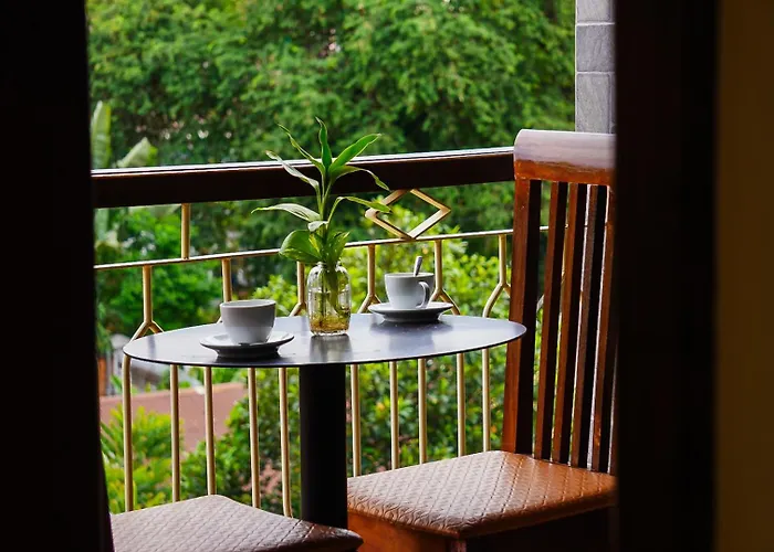 Bronam & Hotel 4*