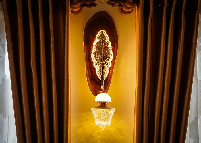 Bronam & 4* Siem Reap