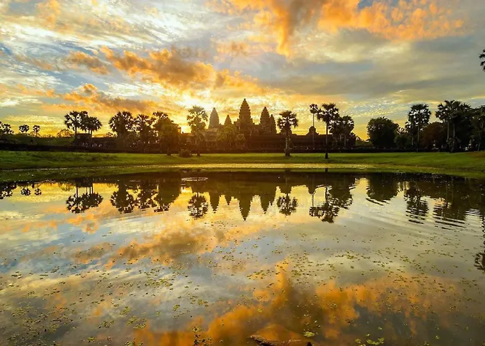 Bronam & 4* Siem Reap